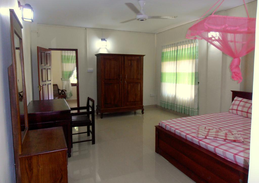 Satyodaya Educational Training Centre Kandy Szoba fotó